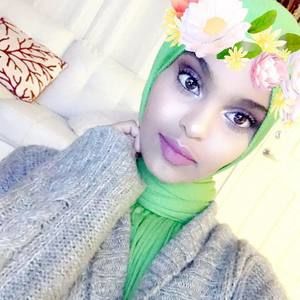 Meet your Posher, Zamzamina